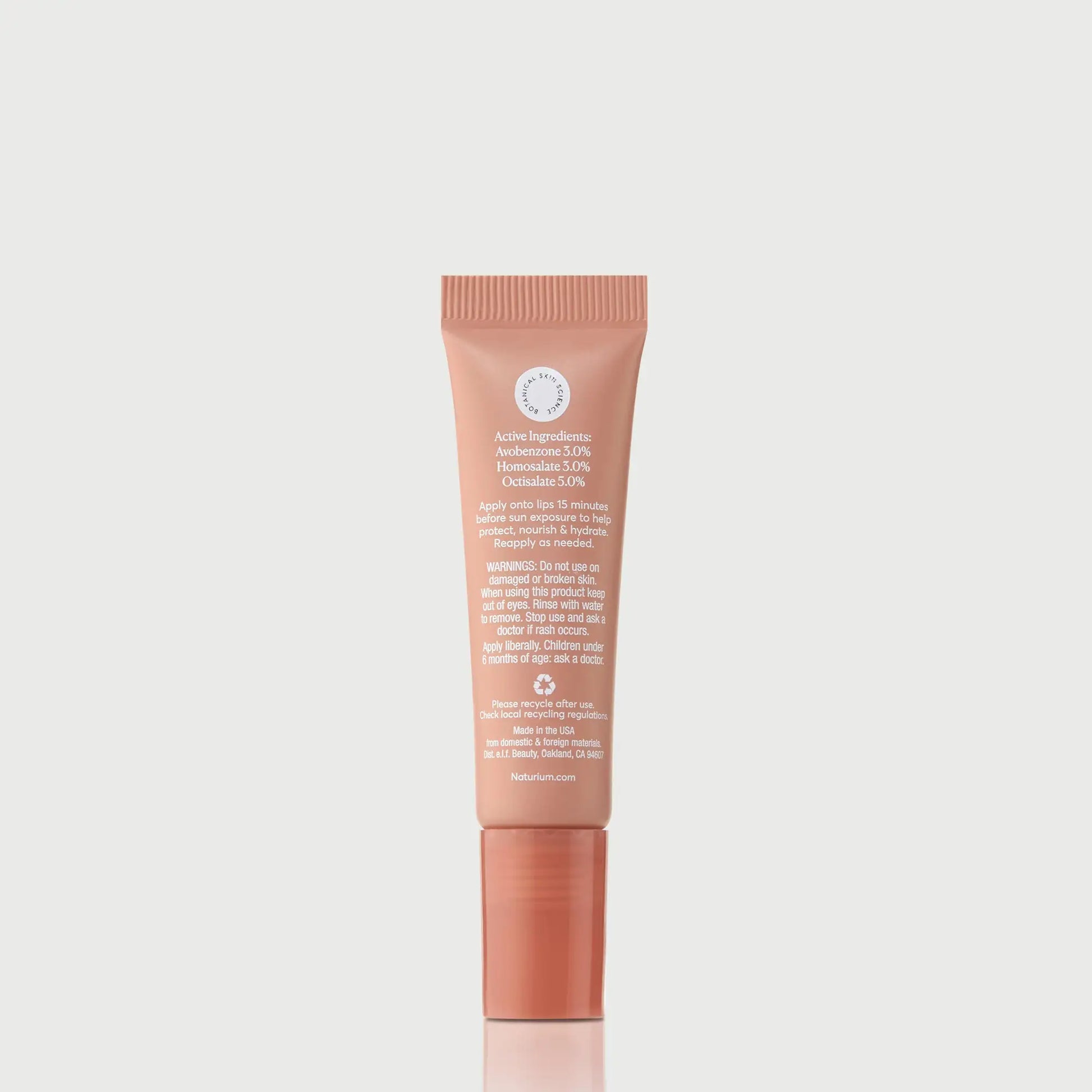 phyto-glow-lip-balm-spf-45-getaway-o9 NATR-10126_PhytoGlow_SPF_Getaway_primary_capon_back_bonebkgd_1.webp