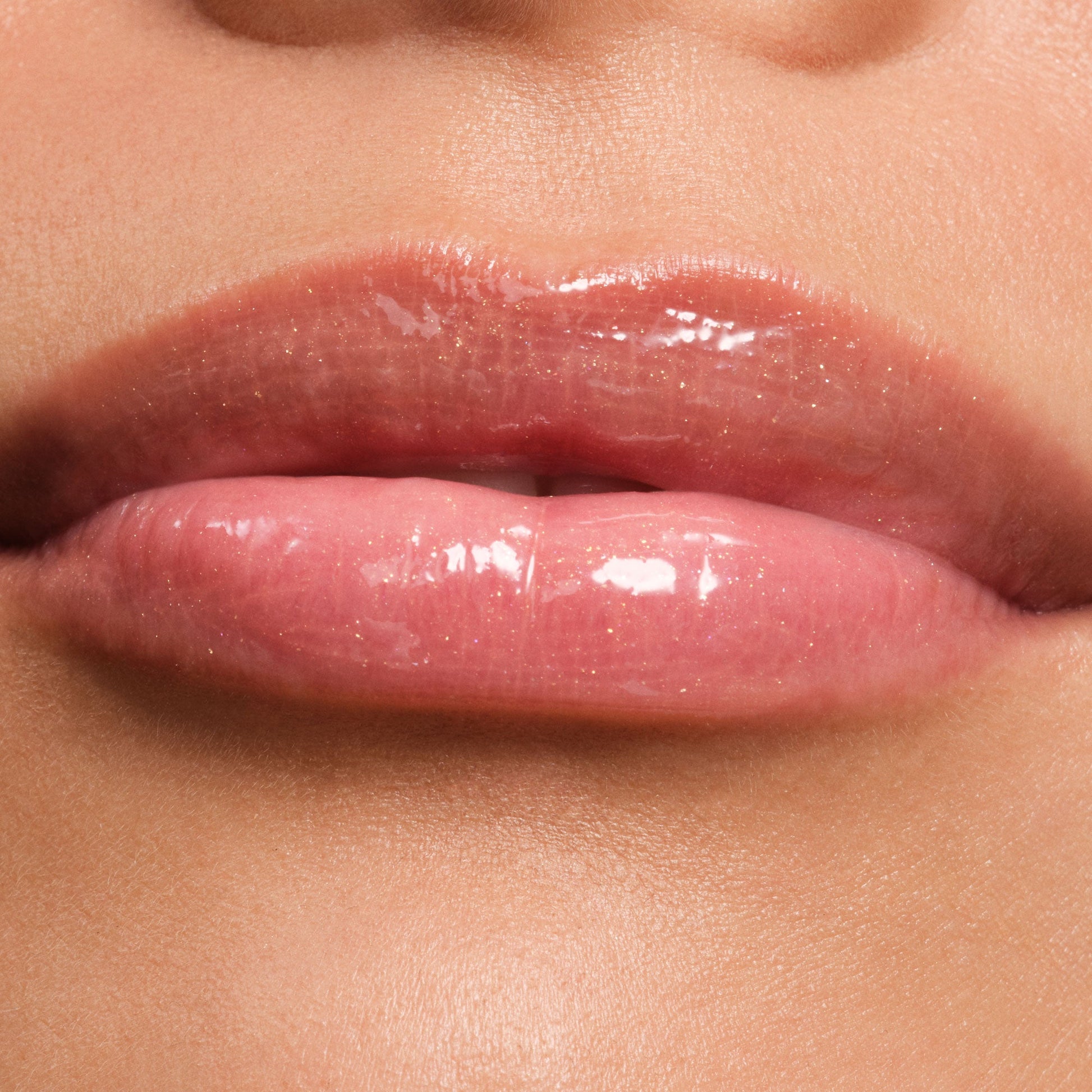 phyto-glow-lip-balm-shimmer-cosmic-d0 NATR-10134-Phyto-Glow-Lip-Hover-Cosmic.jpg