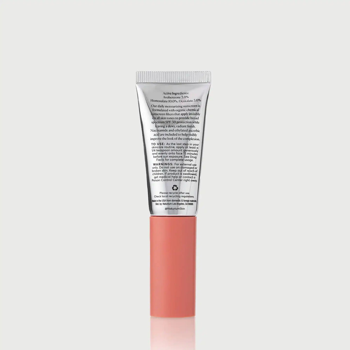 dew-glow-moisturizer-spf-50-travel-size-v7 NATR-10157_Dew-Glow-Moisturizer-SPF-50-Mini_back_capon_bonebkgd_d7cb9bbb-e294-42e2-8d5a-28c73c09b5b5.webp